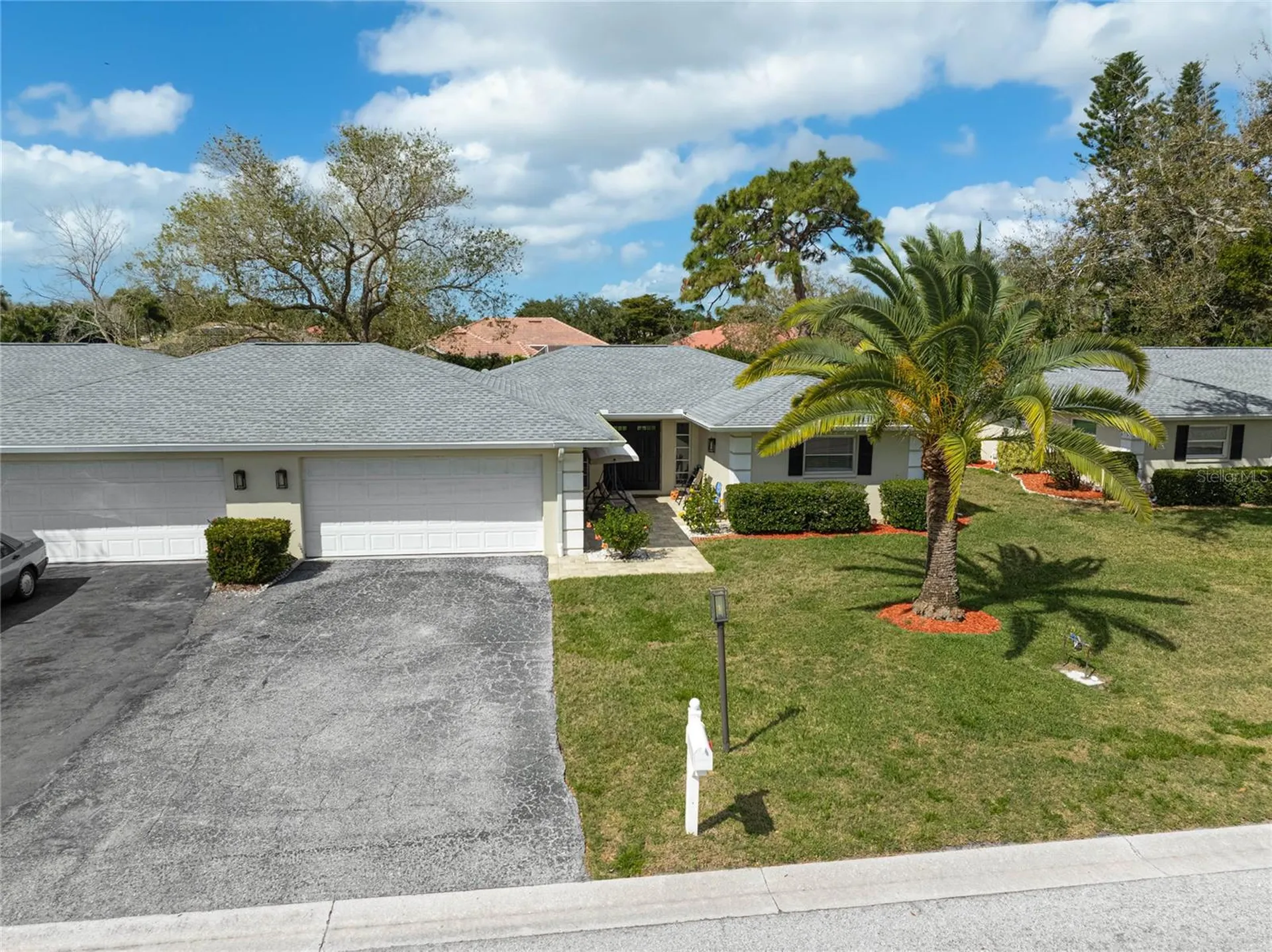 7128 W Country Club Drive N Sarasota FL 34243