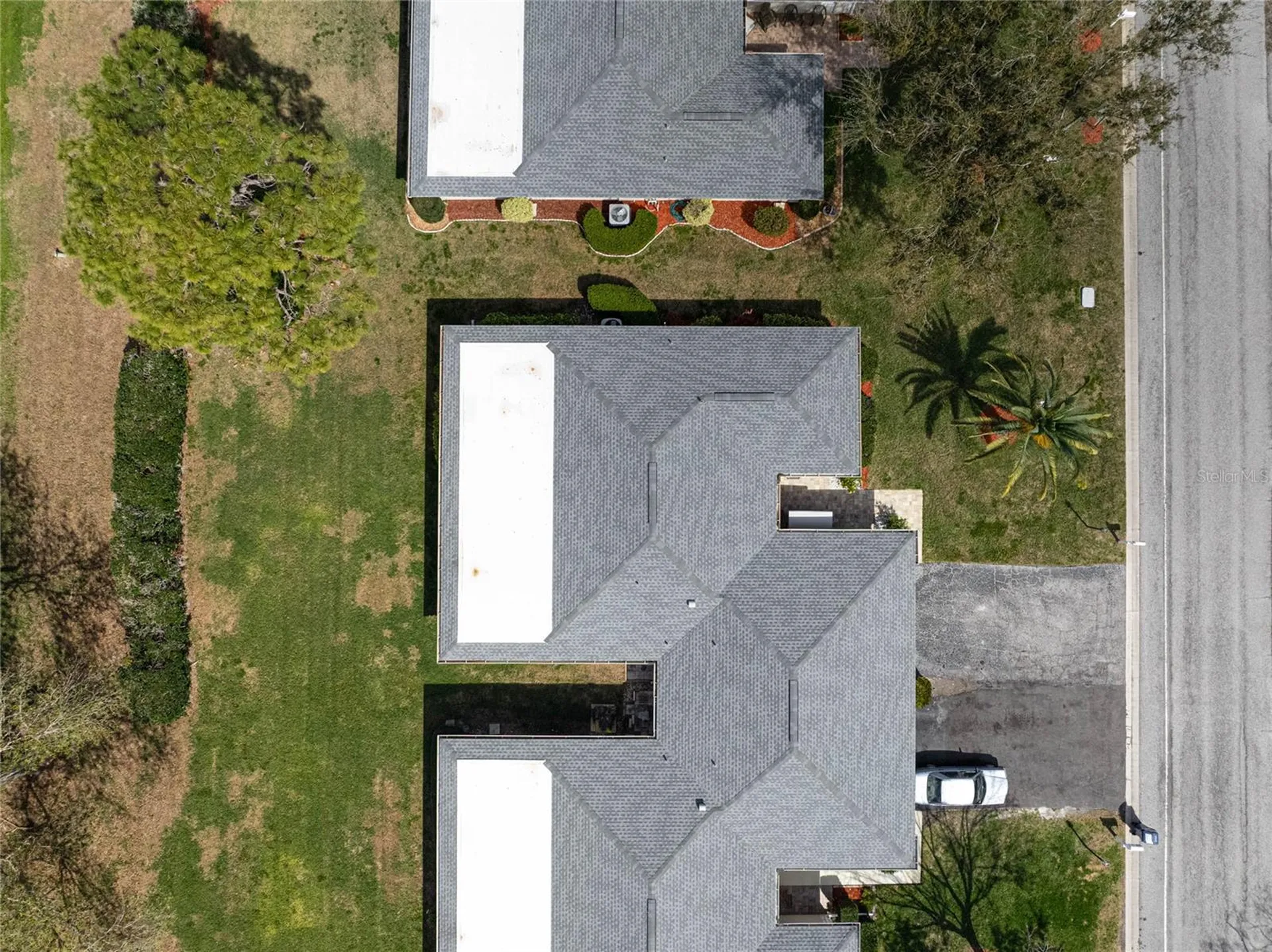7128 W Country Club Drive N Sarasota FL 34243