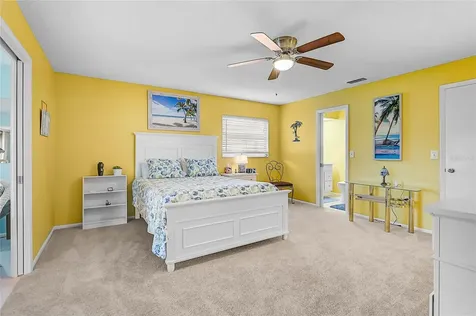 7128 W Country Club Drive N Sarasota FL 34243