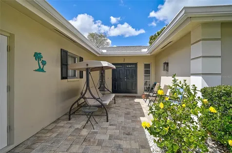 7128 W Country Club Drive N Sarasota FL 34243