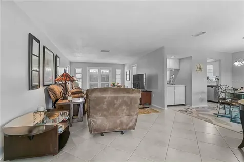 7128 W Country Club Drive N Sarasota FL 34243
