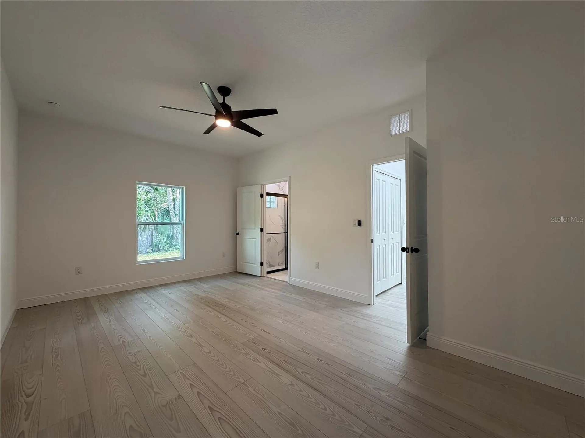 1607 Illinois Street Daytona Beach FL 32114