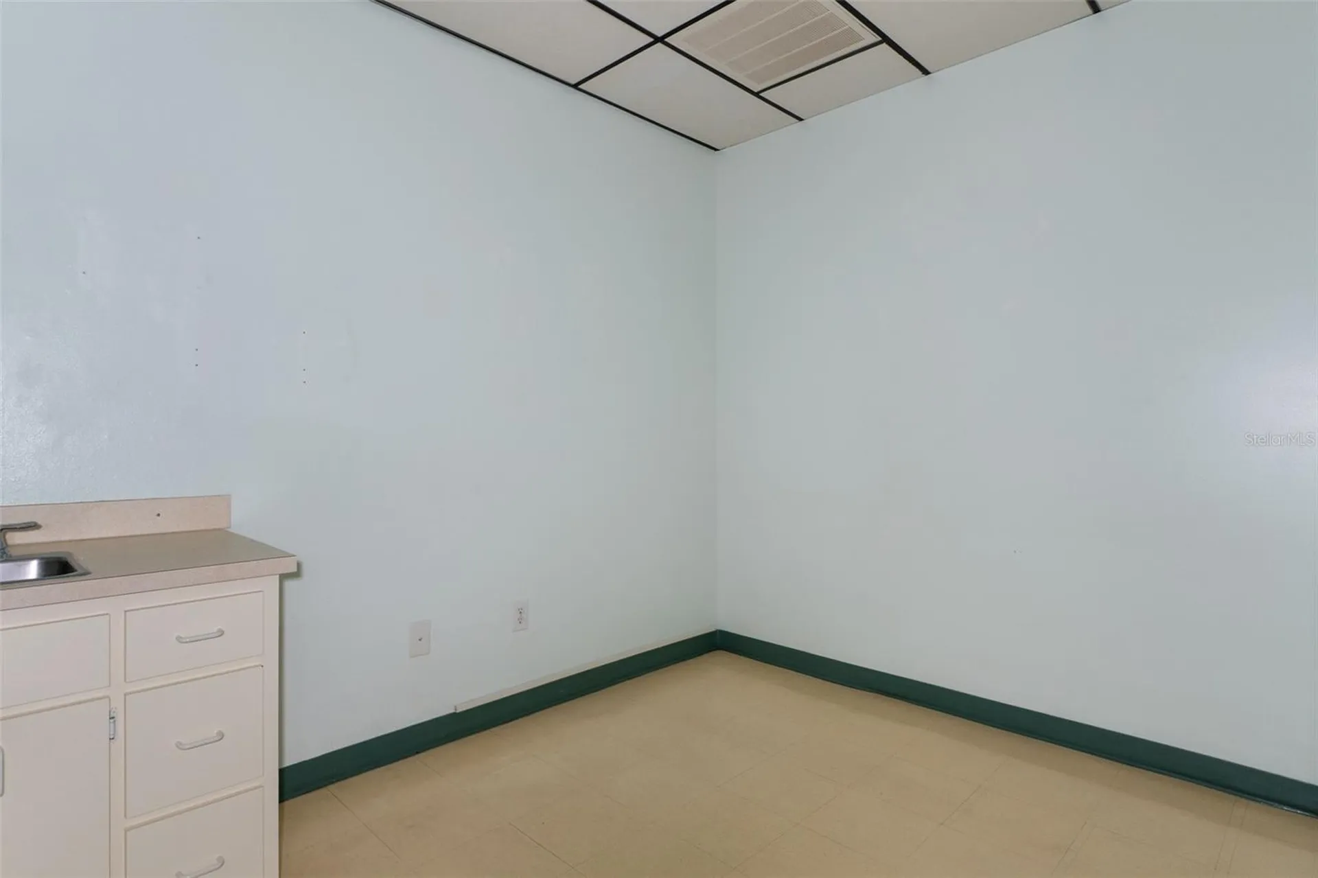 936 N Suncoast Boulevard Crystal River FL 34429