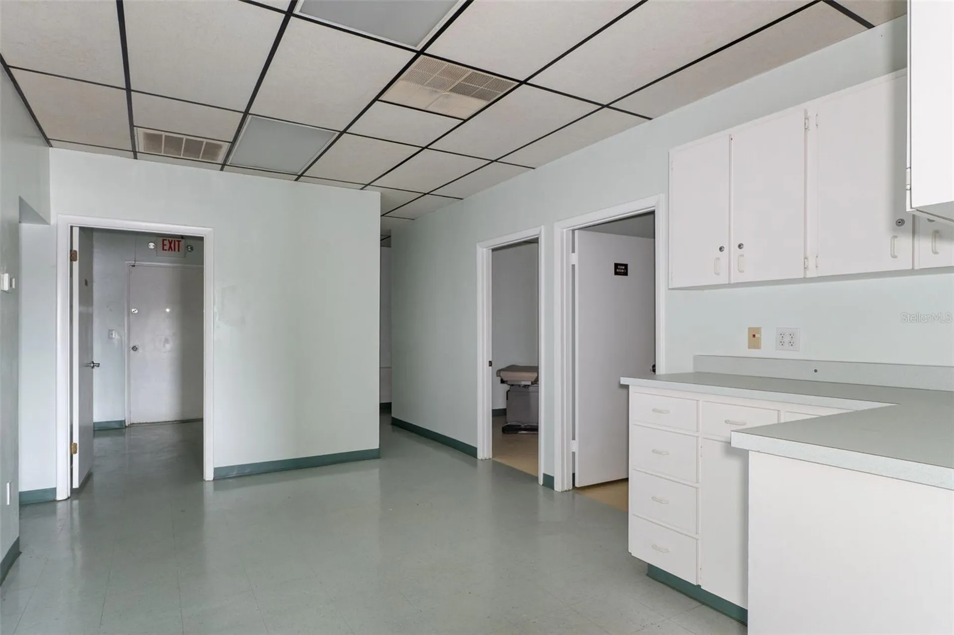 936 N Suncoast Boulevard Crystal River FL 34429