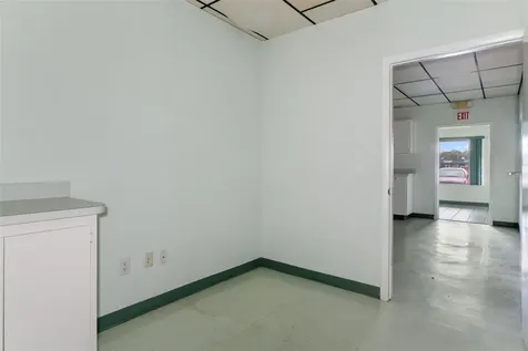 936 N Suncoast Boulevard Crystal River FL 34429