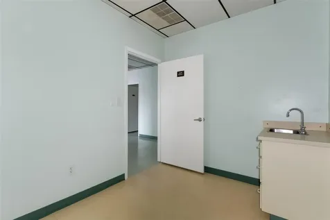 936 N Suncoast Boulevard Crystal River FL 34429