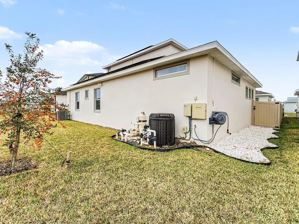10537 Torchwood Sea Way San Antonio FL 33576