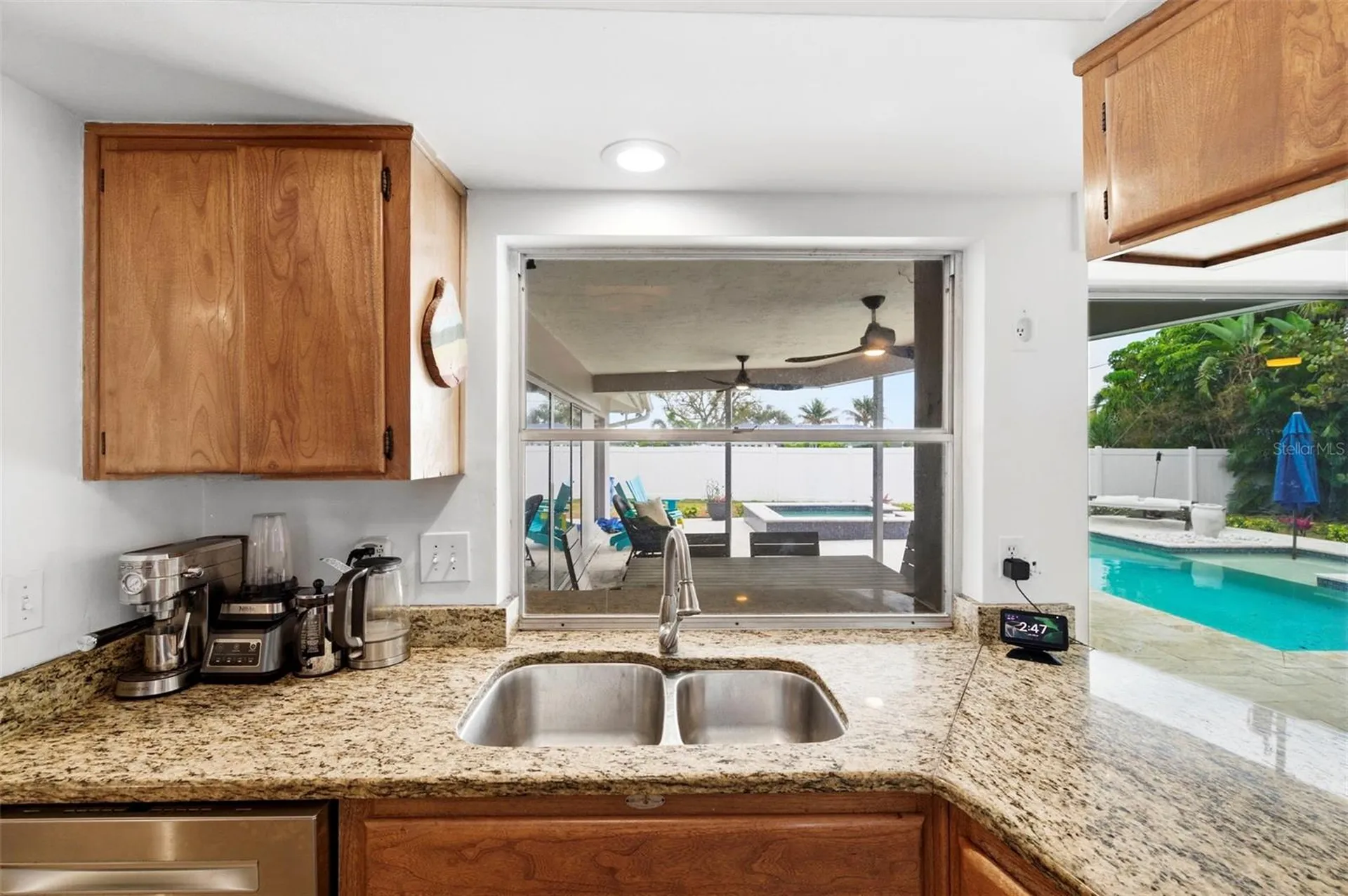 4179 38th Way S St Petersburg FL 33711