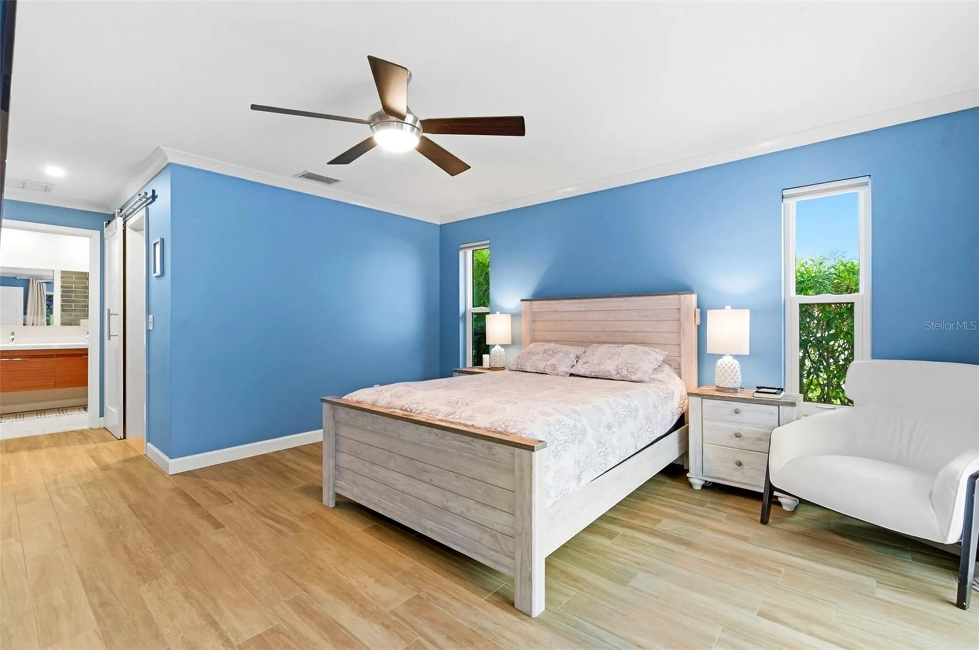 4179 38th Way S St Petersburg FL 33711