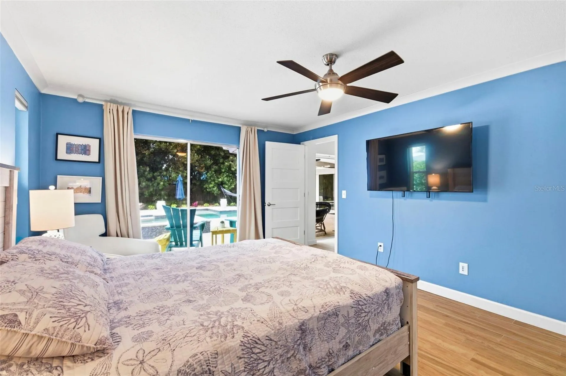 4179 38th Way S St Petersburg FL 33711