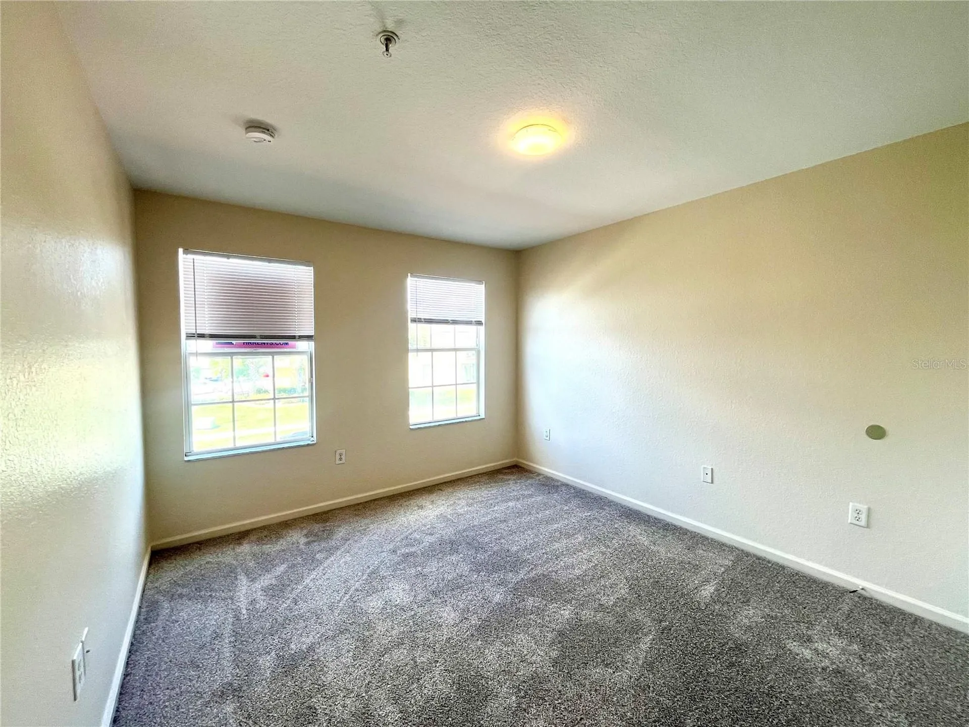 2950 Ashland Lane S Kissimmee FL 34741