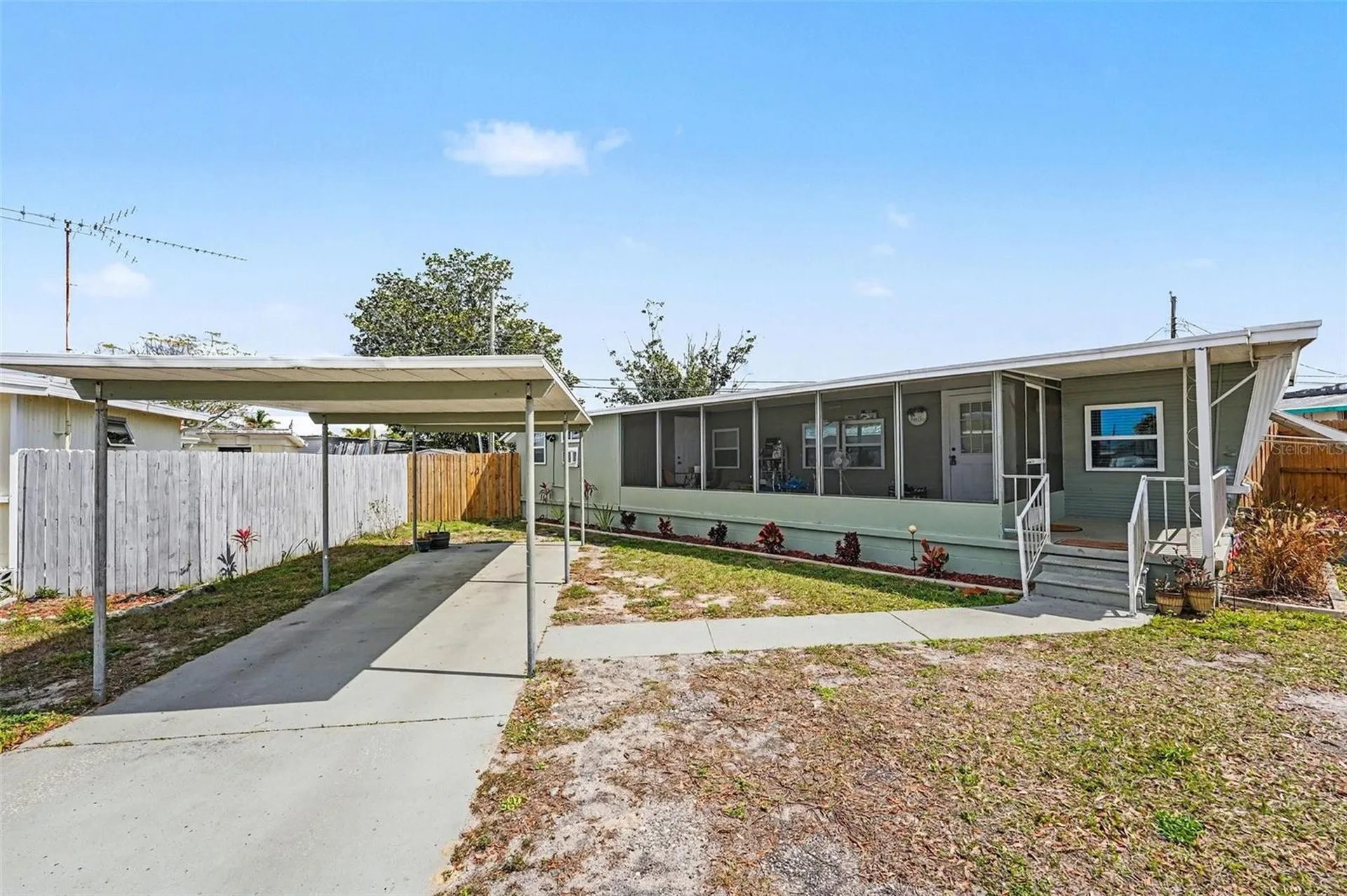 1922 Lullaby Drive Holiday FL 34691