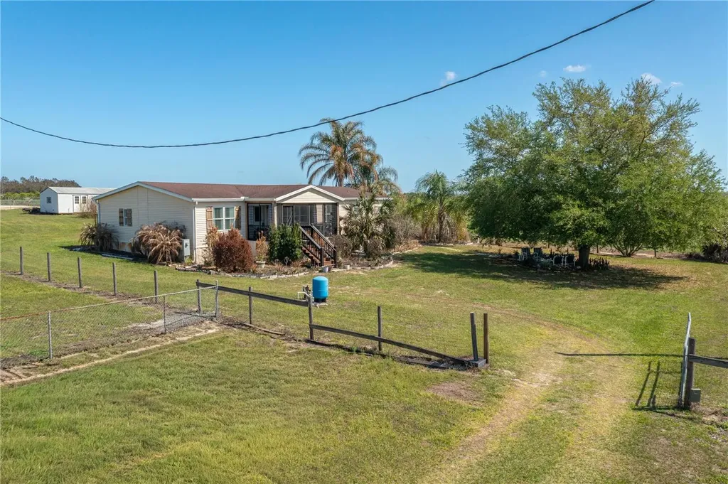 8236 Lake Lowery Road Haines City FL 33844