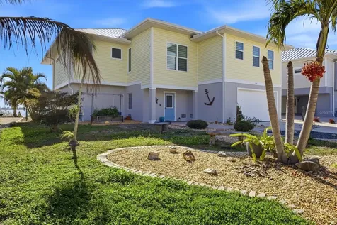 905 Chapin Boulevard Englewood FL 34223