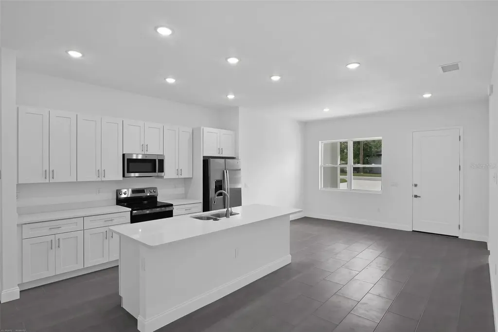 21723 SW Beach Boulevard Dunnellon FL 34431
