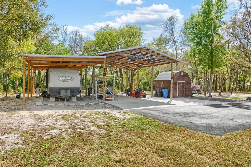 6206 Five Acre Road Plant City FL 33565