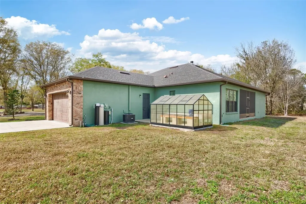 6206 Five Acre Road Plant City FL 33565