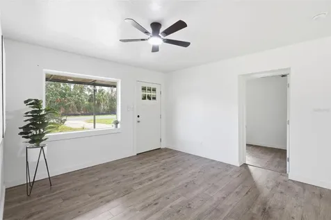 17230 County Road 450a Umatilla FL 32784