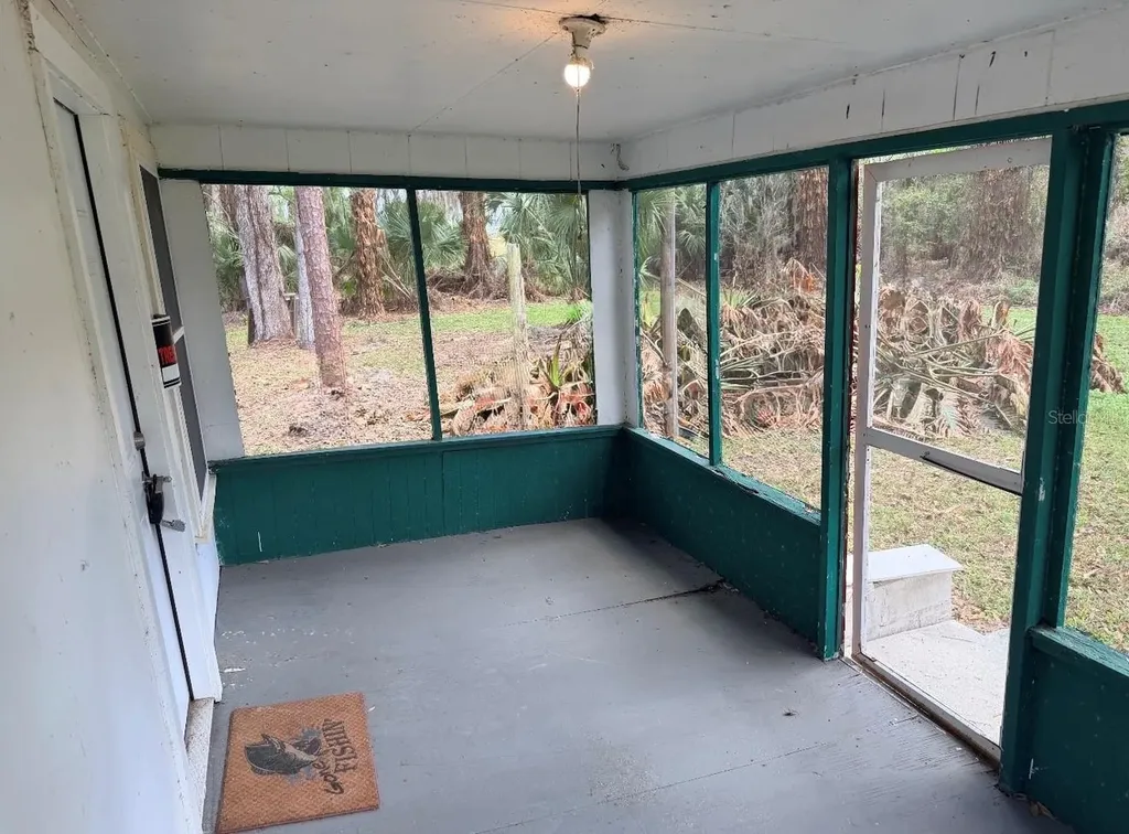 1710 Northwest 29th Road Lake Panasoffkee FL 33538