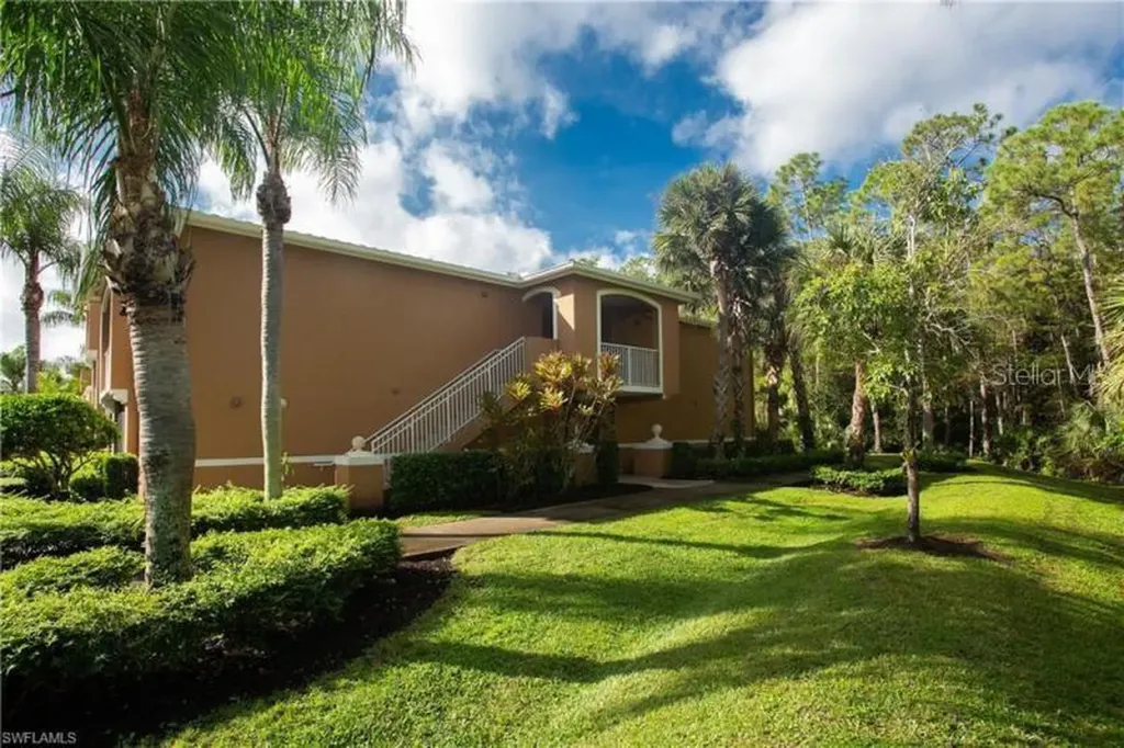1865 Florida Club Drive Naples FL 34112
