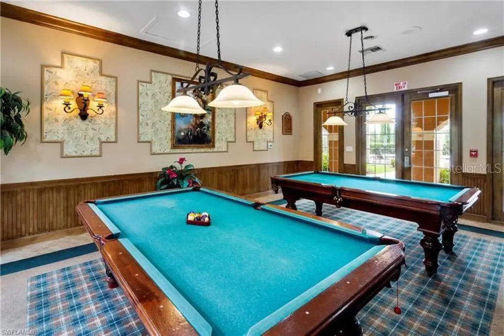 1865 Florida Club Drive Naples FL 34112