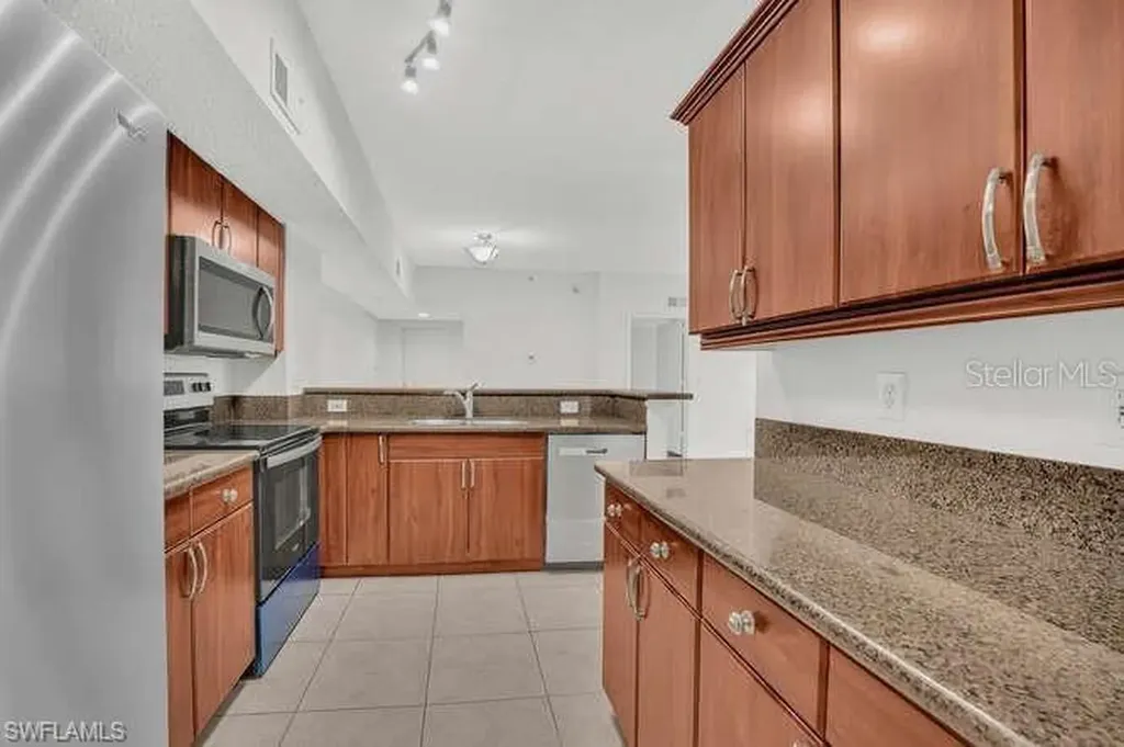 1865 Florida Club Drive Naples FL 34112