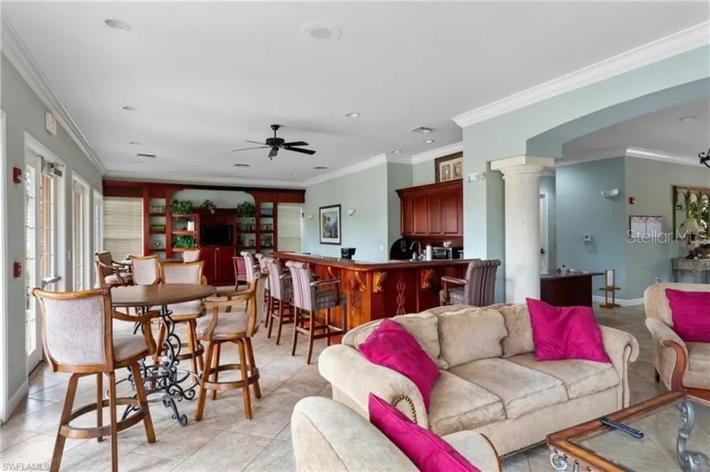 1865 Florida Club Drive Naples FL 34112