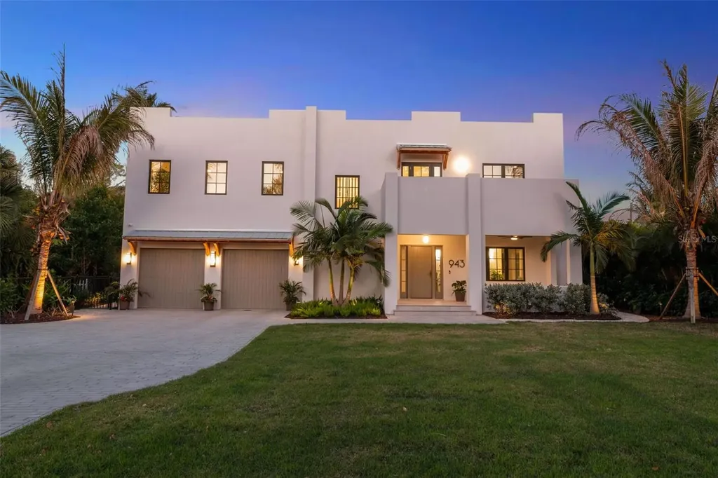 943 Pomelo Place Sarasota FL 34236