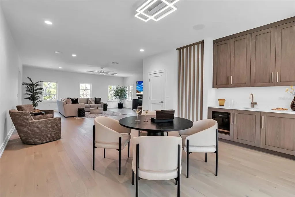 943 Pomelo Place Sarasota FL 34236