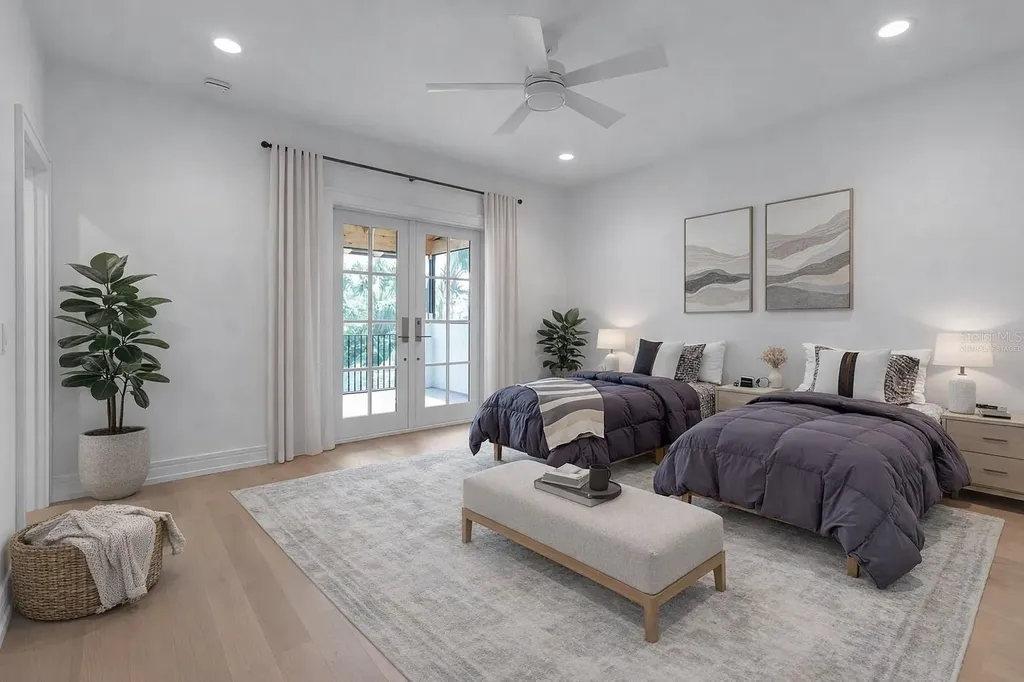 943 Pomelo Place Sarasota FL 34236