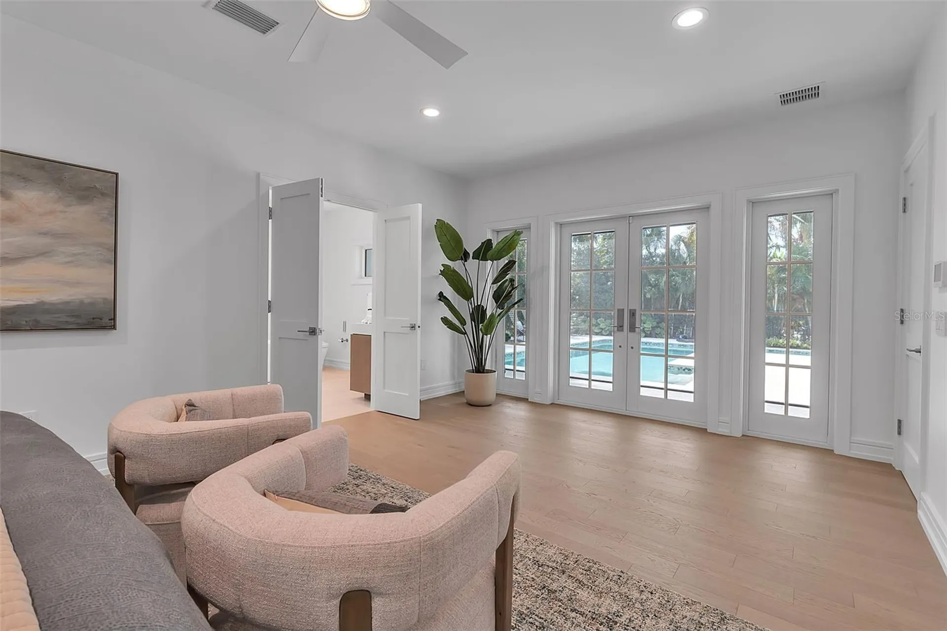 943 Pomelo Place Sarasota FL 34236