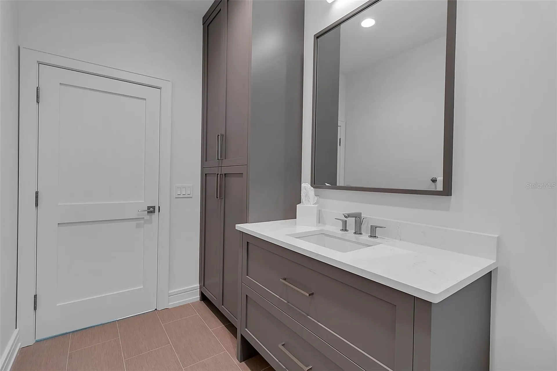 943 Pomelo Place Sarasota FL 34236