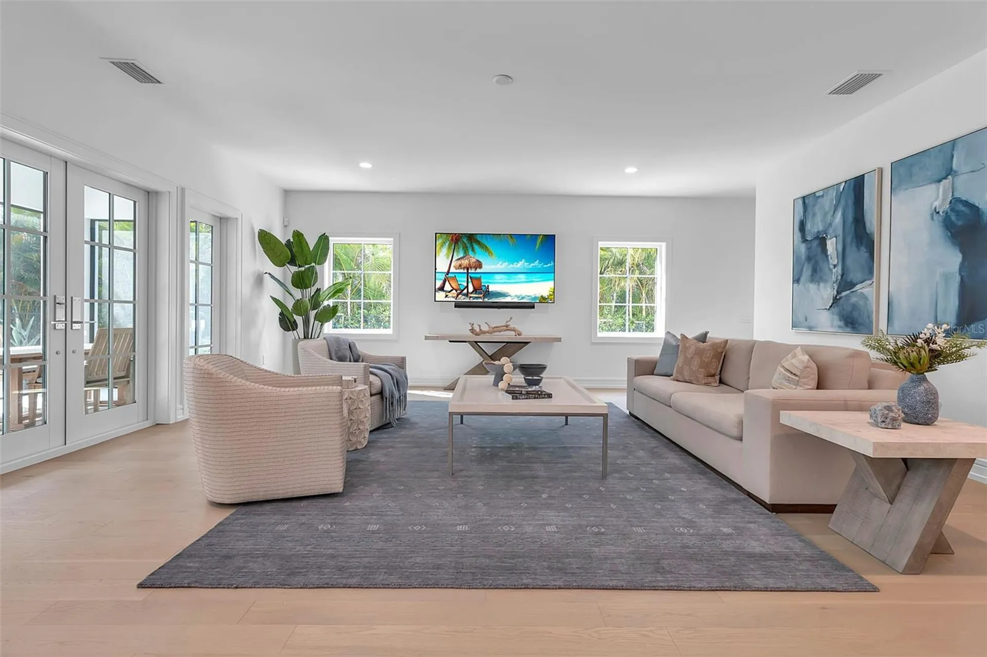 943 Pomelo Place Sarasota FL 34236