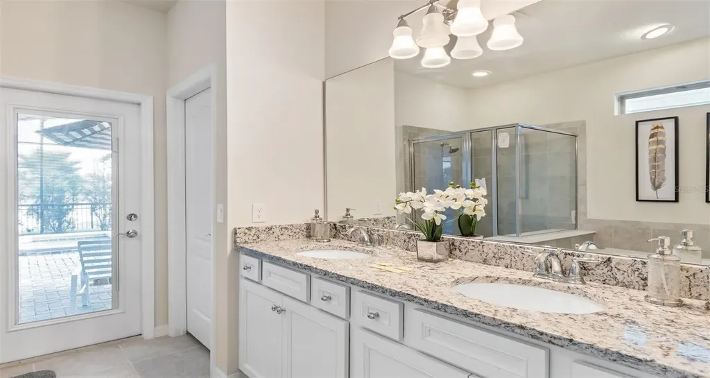 2401 Luxor Drive Kissimmee FL 34747