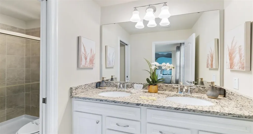 2401 Luxor Drive Kissimmee FL 34747