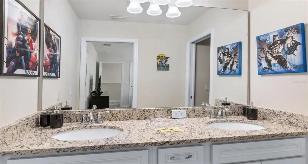 2401 Luxor Drive Kissimmee FL 34747