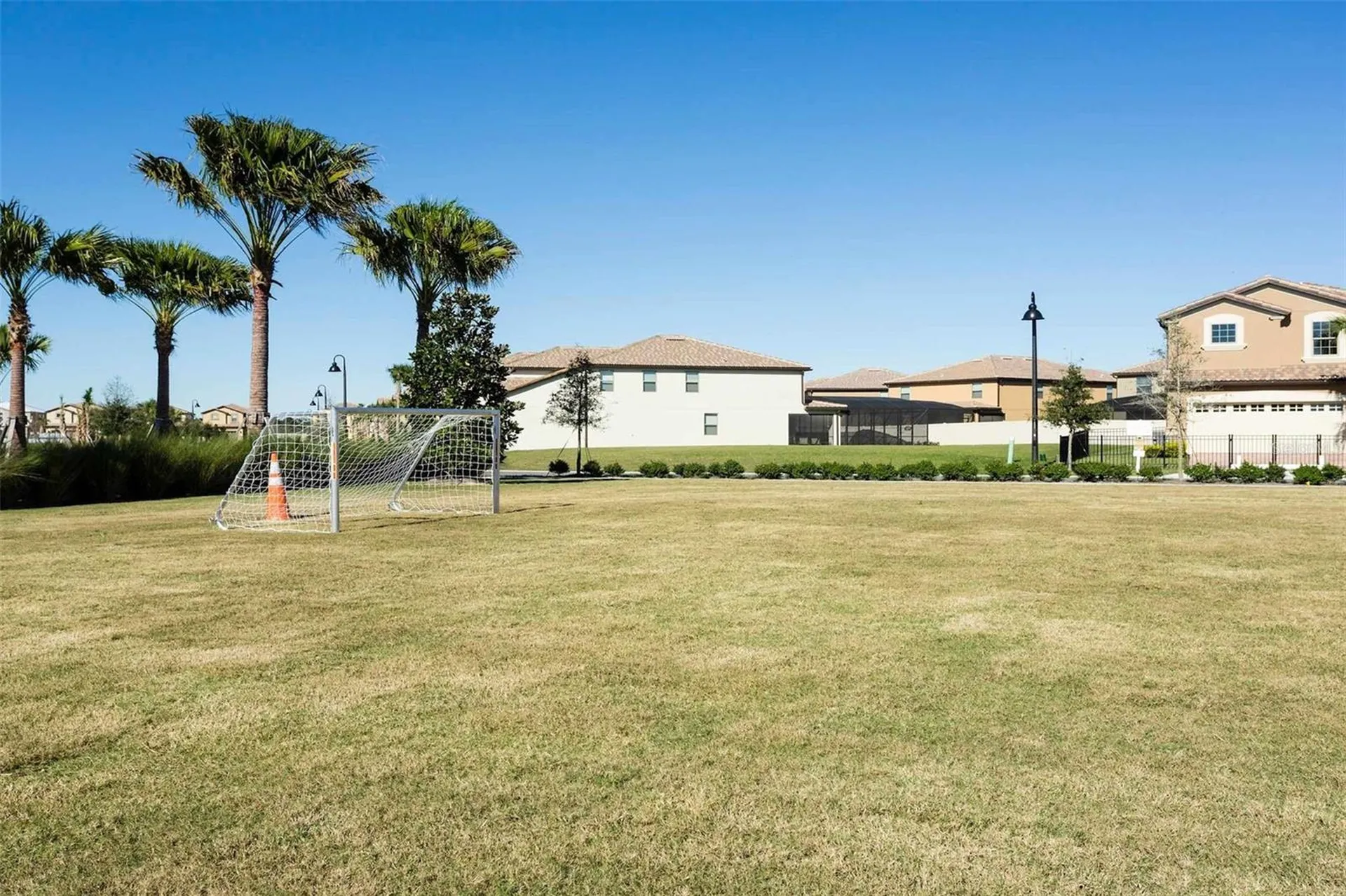 2401 Luxor Drive Kissimmee FL 34747