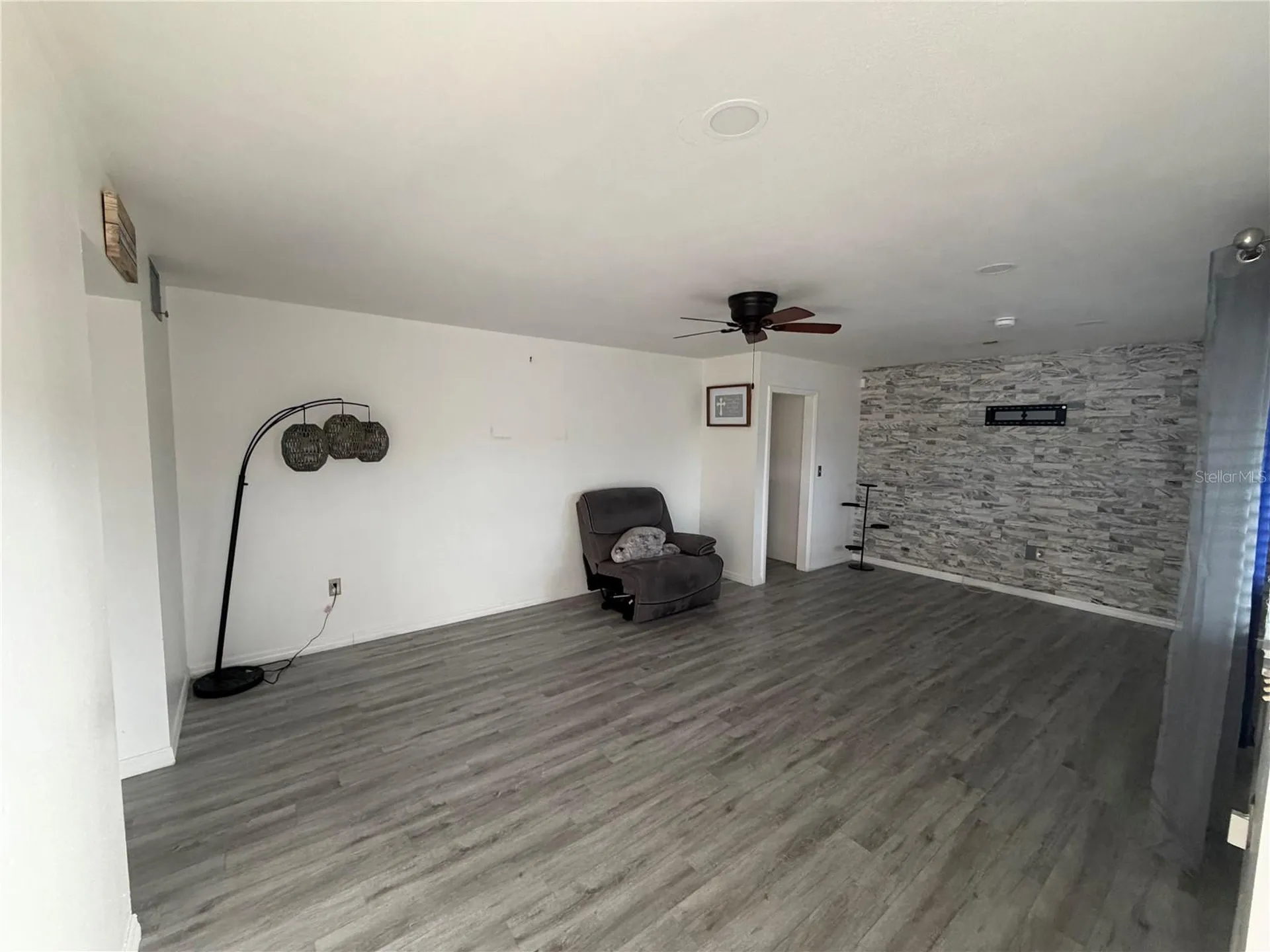1205 Hacienda Drive Sun City Center FL 33573