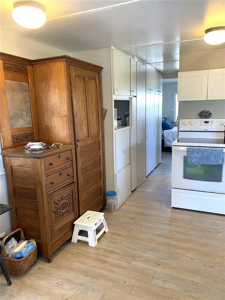 2207 69th Avenue W Bradenton FL 34207