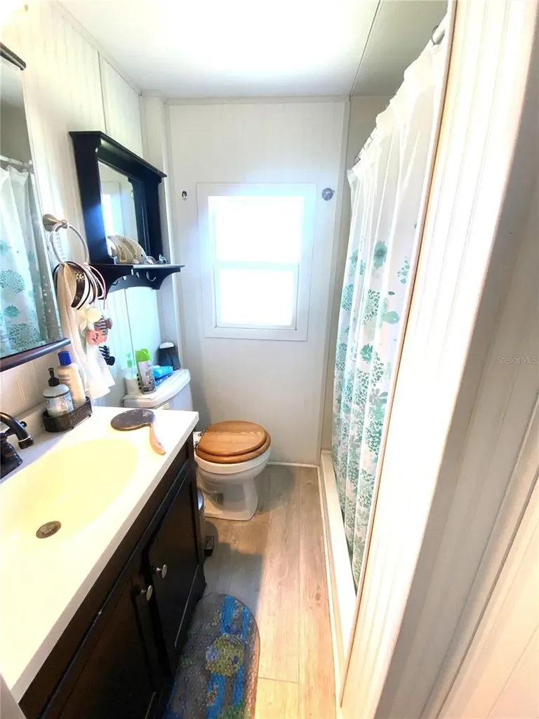 2207 69th Avenue W Bradenton FL 34207