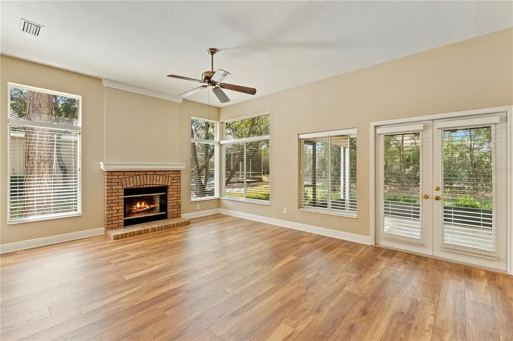 17918 Holly Brook Drive Tampa FL 33647