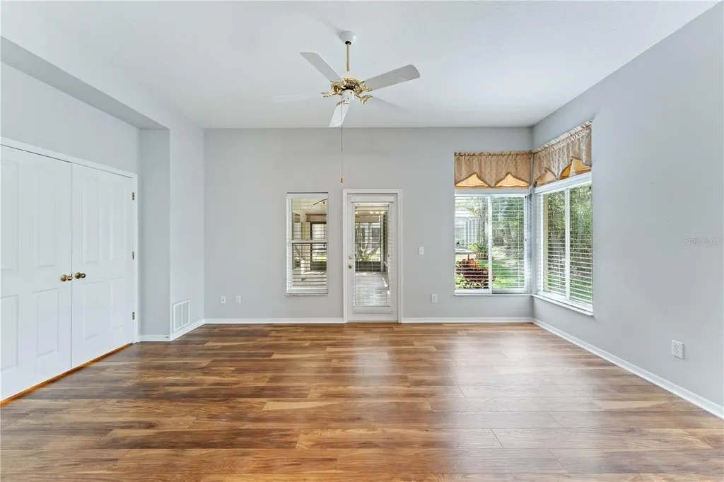 17918 Holly Brook Drive Tampa FL 33647