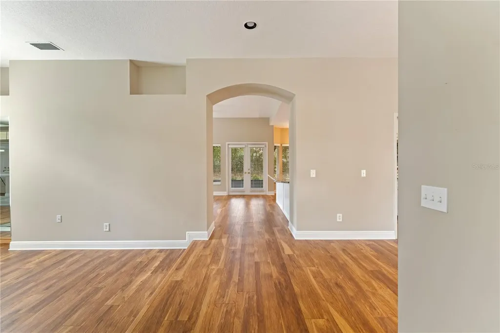 17918 Holly Brook Drive Tampa FL 33647