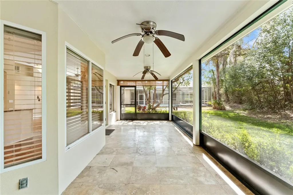 17918 Holly Brook Drive Tampa FL 33647
