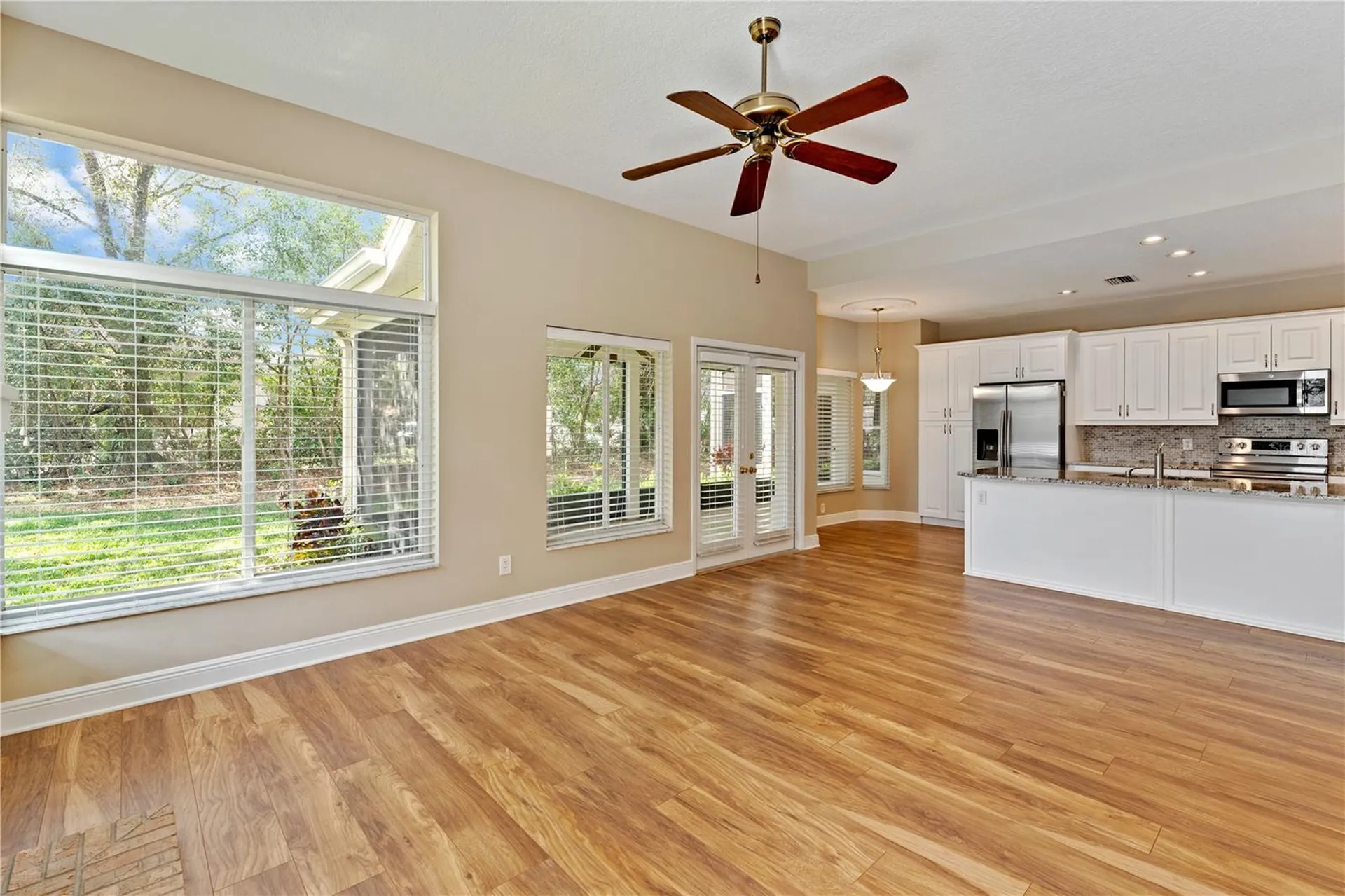 17918 Holly Brook Drive Tampa FL 33647