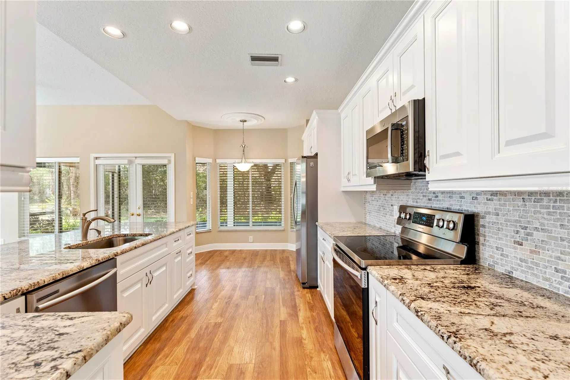 17918 Holly Brook Drive Tampa FL 33647