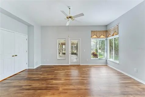 17918 Holly Brook Drive Tampa FL 33647