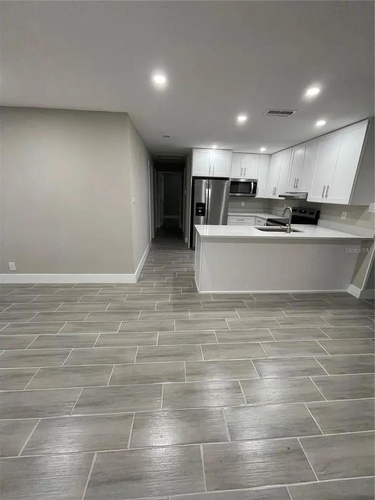 2919 E Columbus Drive Tampa FL 33605