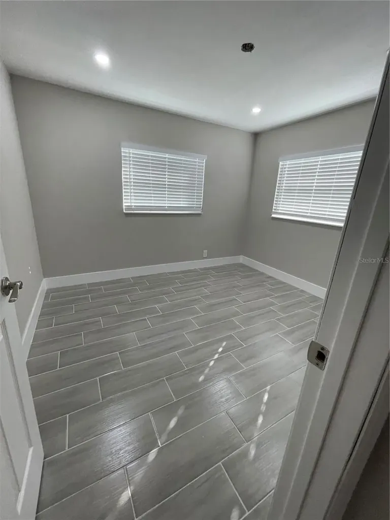 2919 E Columbus Drive Tampa FL 33605