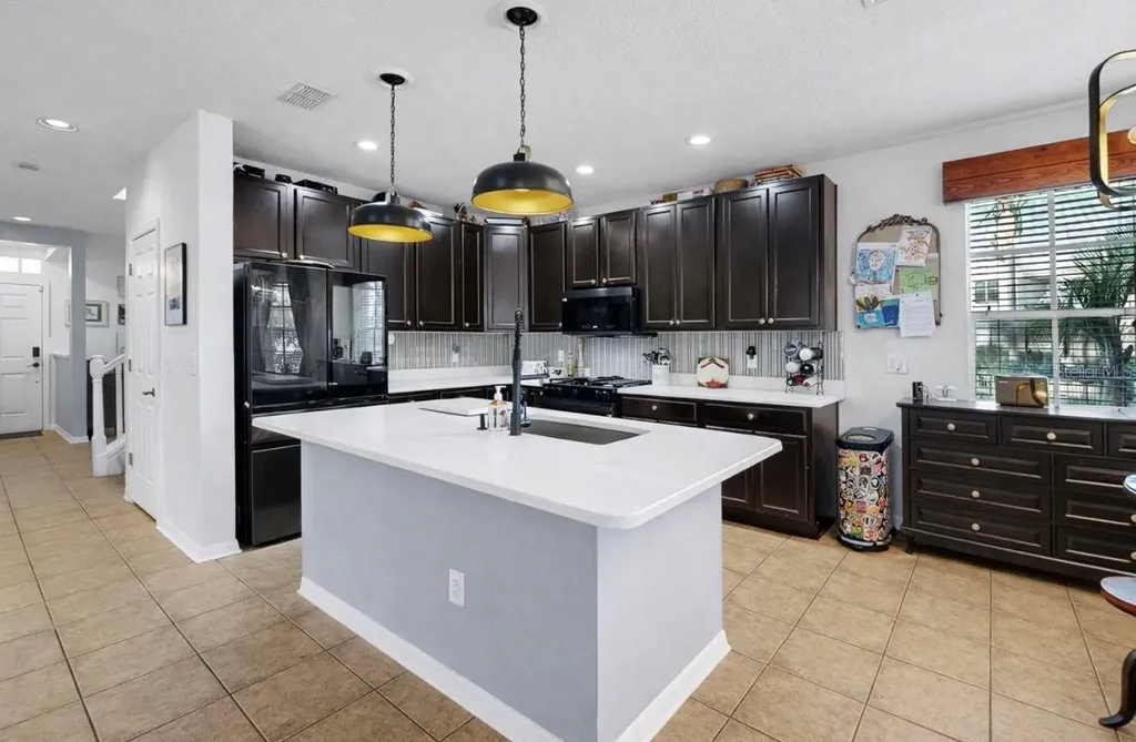 16226 Bridgewalk Drive Lithia FL 33547